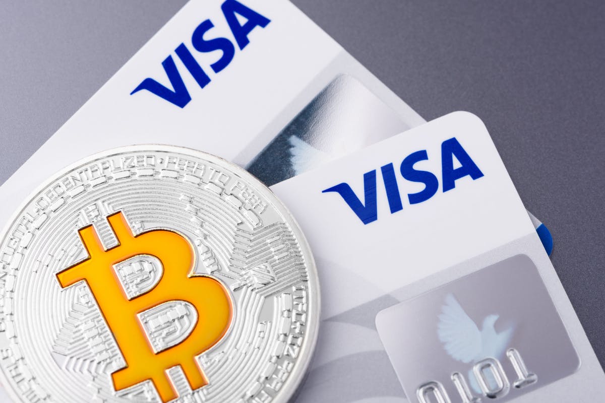 Visaとビットコインのイメージ