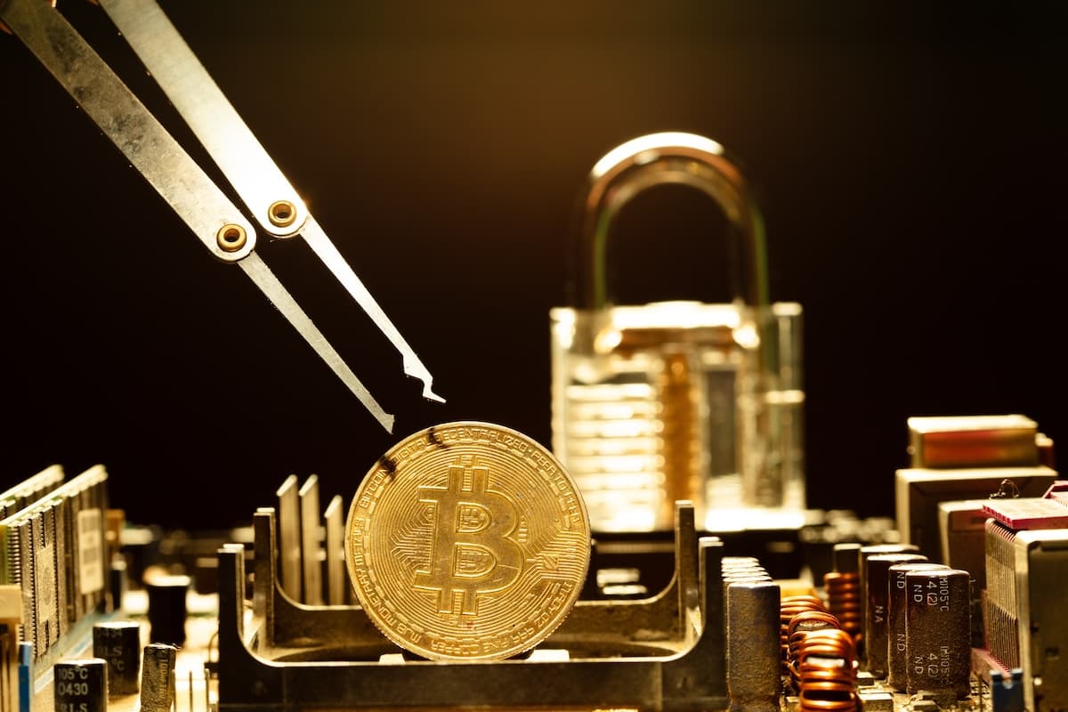 量子攻撃受け得るビットコイン、現在供給量の31.2%に増加=グラスノード