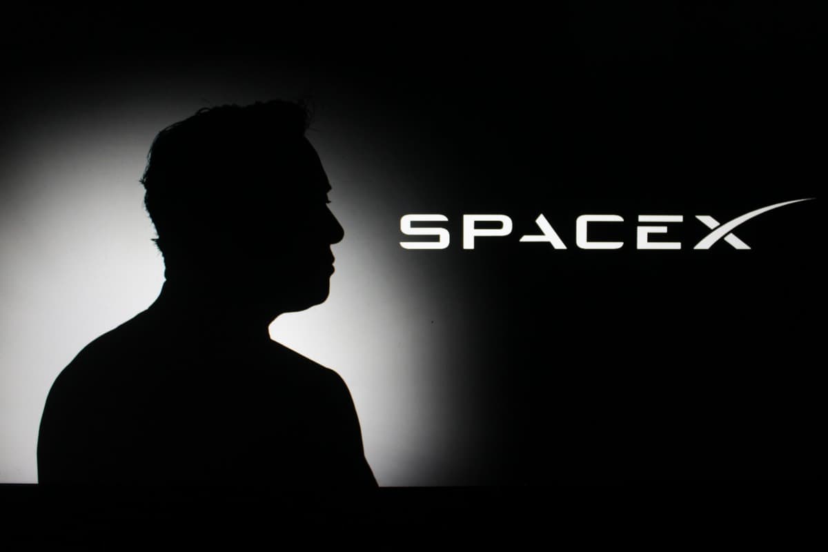 Elon Musk to Give One Share of SpaceX Stock to Every Child in the U.S., Worth Over $10 Billion in Total